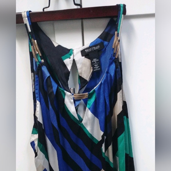 White House Black Market silk top. - Picture 3 of 5